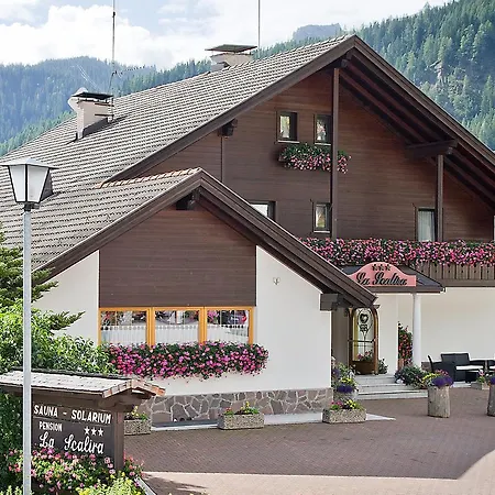 Hotell Mountain - La Scalira Corvara