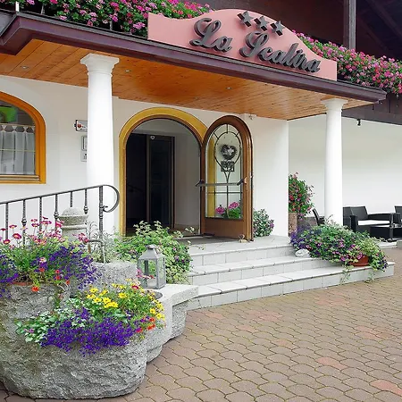 Hotel Mountain - La Scalira 3*