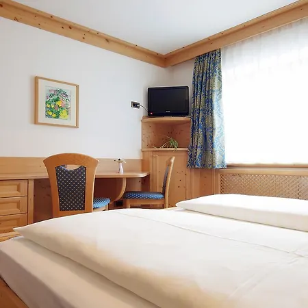 Mountain - La Scalira 3*