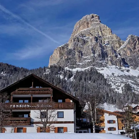 Hotel Mountain - La Scalira 3*