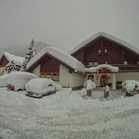 Mountain - La Scalira Hotel 3*